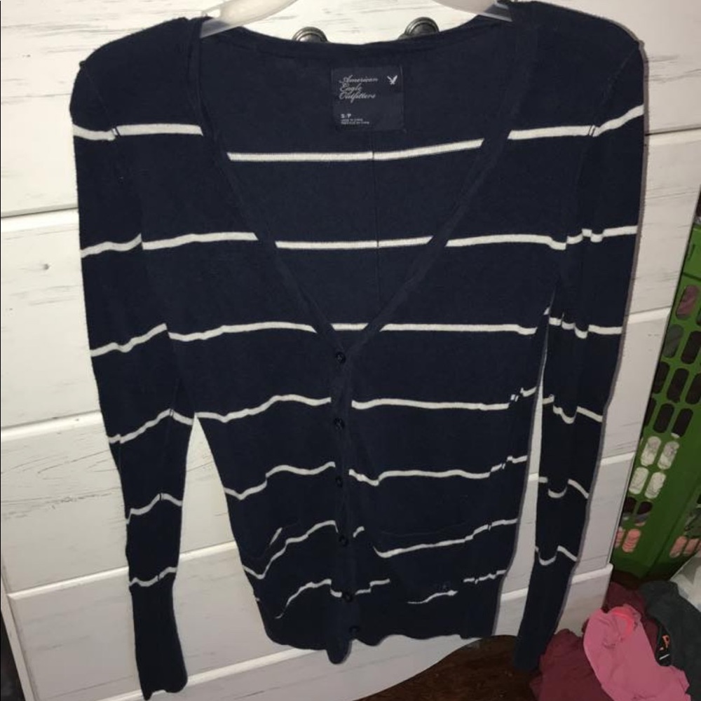 American Eagle cardigan